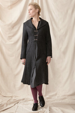 Wool long fitted lined coat in charcoal